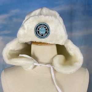 Minus 5 Ice Bar Las Vegas Furry Winter Hat